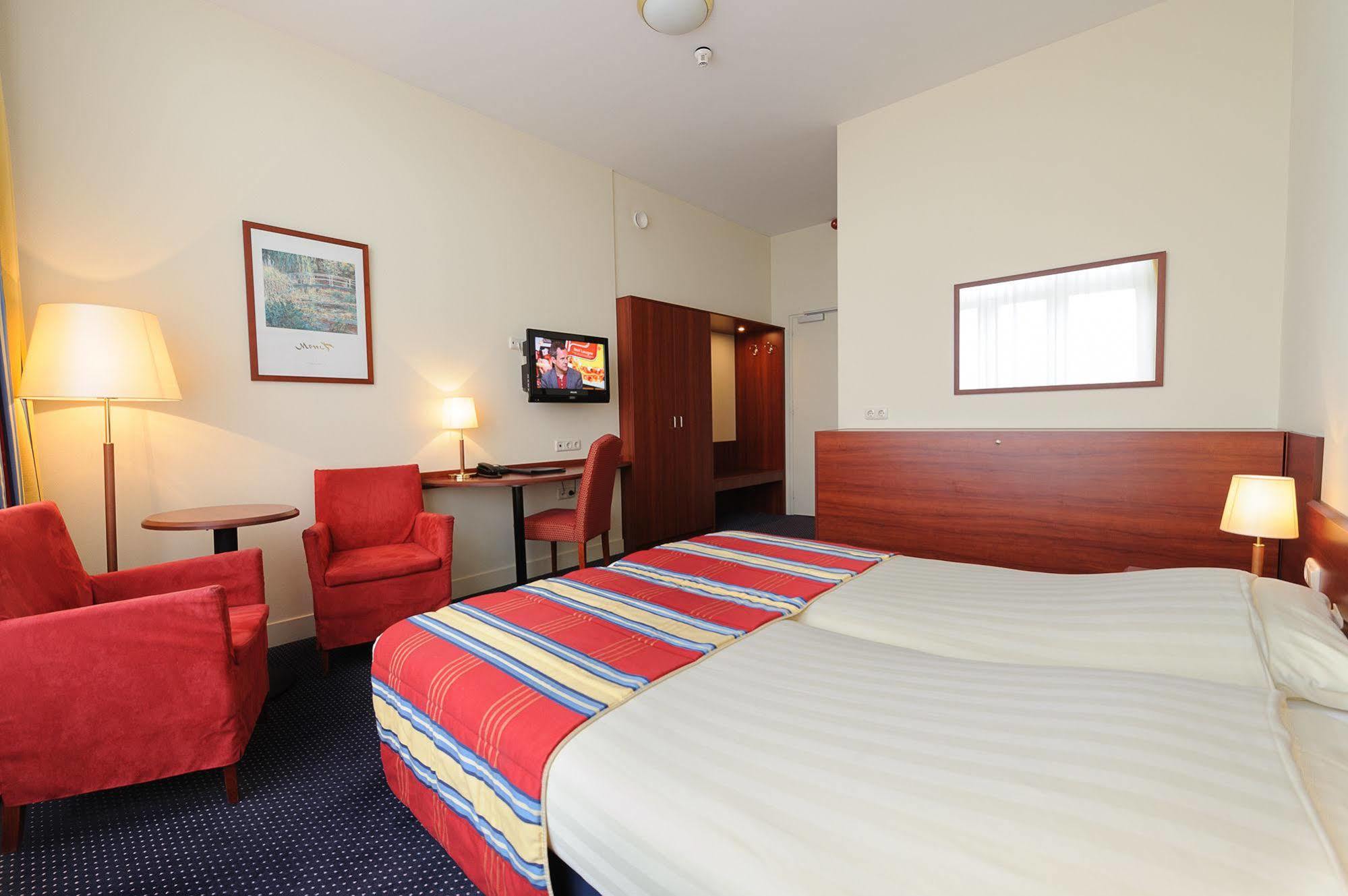 Boulevard Hotel Scheveningen Хага Екстериор снимка