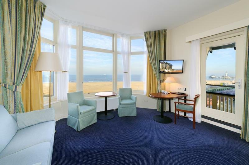Boulevard Hotel Scheveningen Хага Екстериор снимка